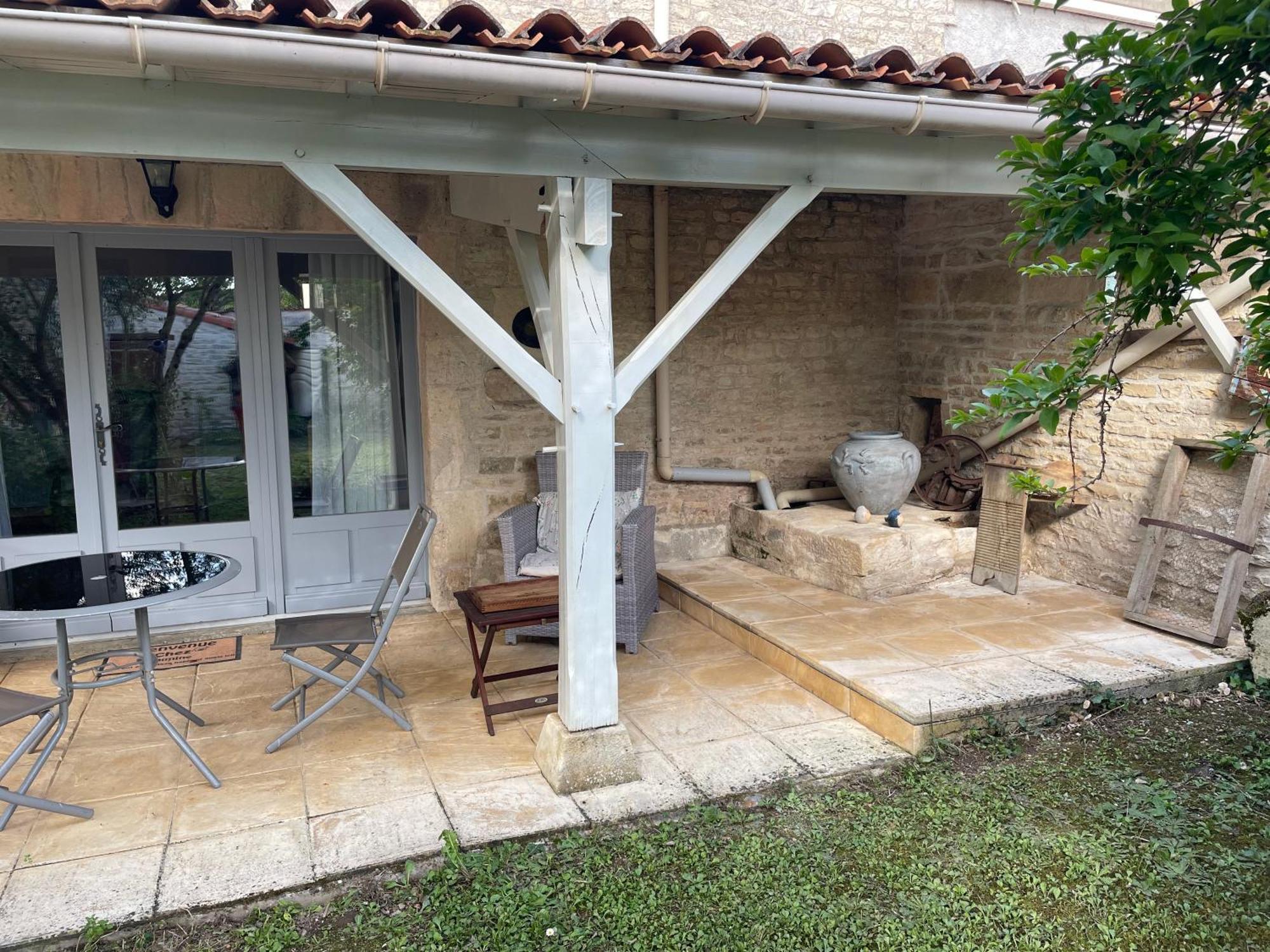 Sous L Olivier Apartment Tusson Exterior photo